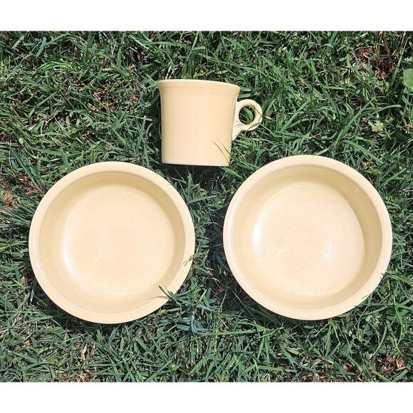 Fiestaware 2 Pale Yellow salad/soup bowls & one mug - Picture 1 of 6
